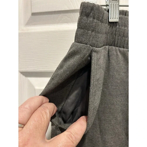 Abercrombie & Fitch Gray Elastic Waist Pants Pockets Pull On Women’s Large NWT - Picture 2 of 6